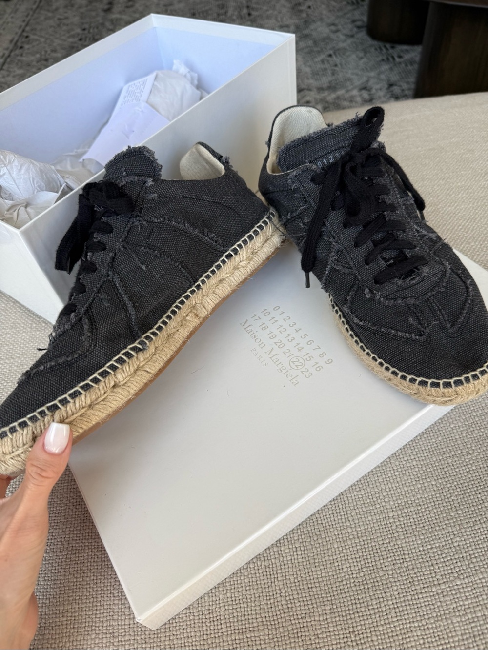 Maison Margiela Espadrilles in black, 40